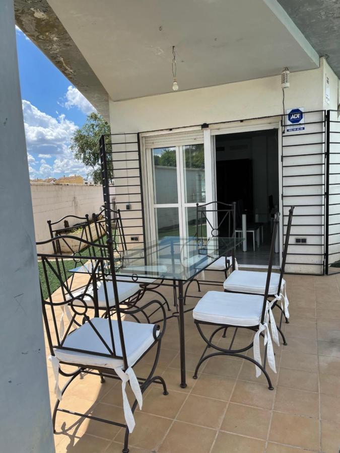 Exclusivo Chalet Sevilla. ¡Jardin & Cocina! 阿尔卡拉德瓜代拉 外观 照片