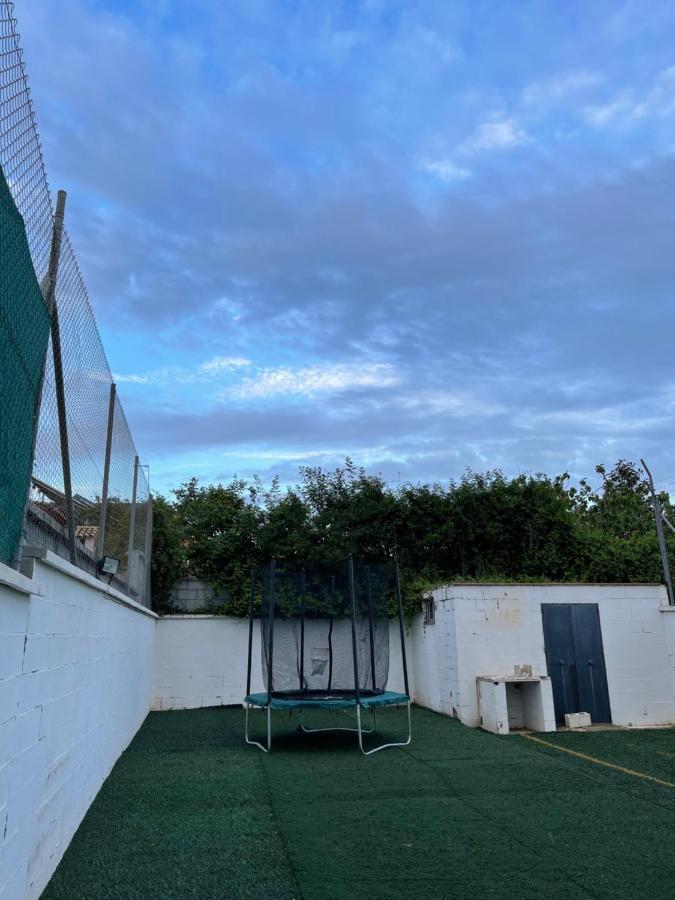 Exclusivo Chalet Sevilla. ¡Jardin & Cocina! 阿尔卡拉德瓜代拉 外观 照片
